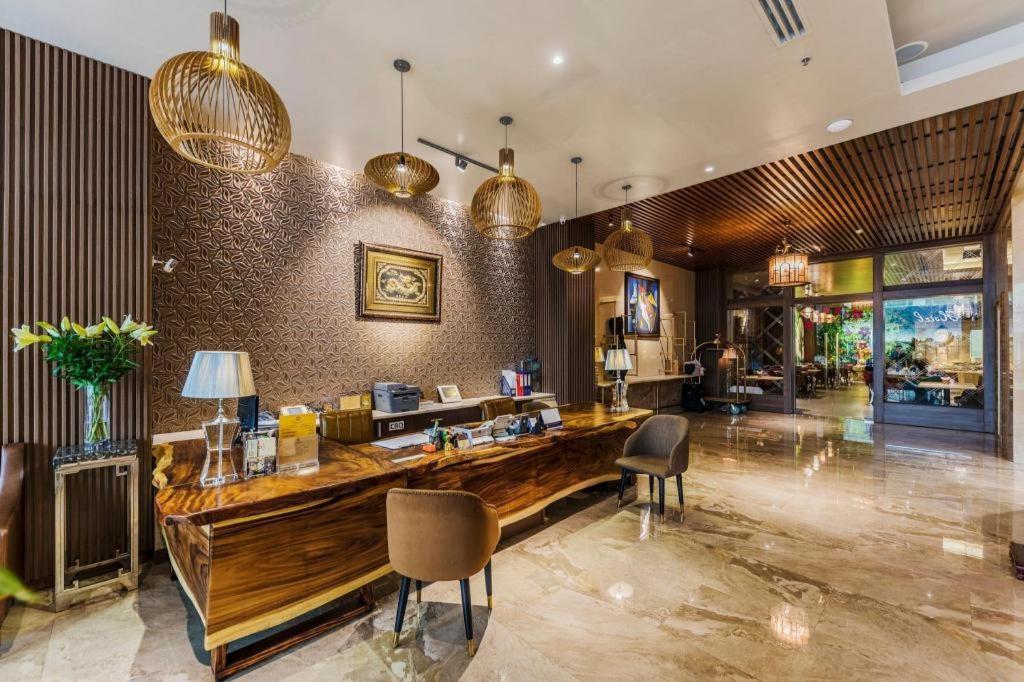 Sunflower Cbq Hotel Хошимін Екстер'єр фото