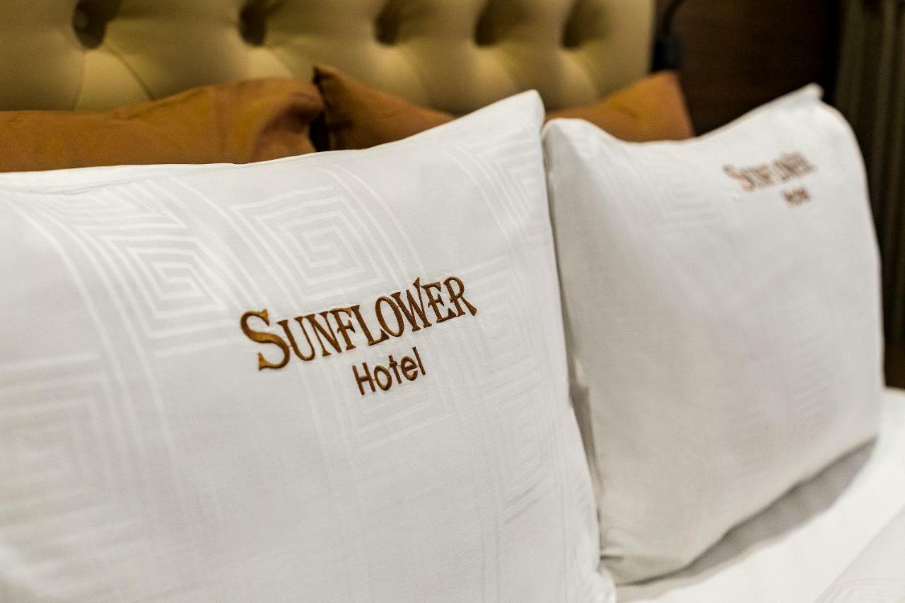 Sunflower Cbq Hotel Хошимін Екстер'єр фото